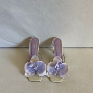 Tissimum Orchid Heels in Lilac (Price Firm)